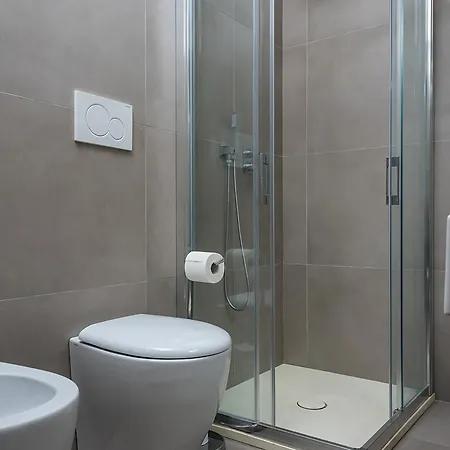 City & Suites Apartmán