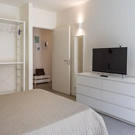 City & Suites Apartment